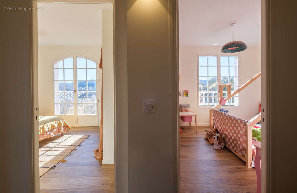 Maison à VILLENEUVE-LOUBET