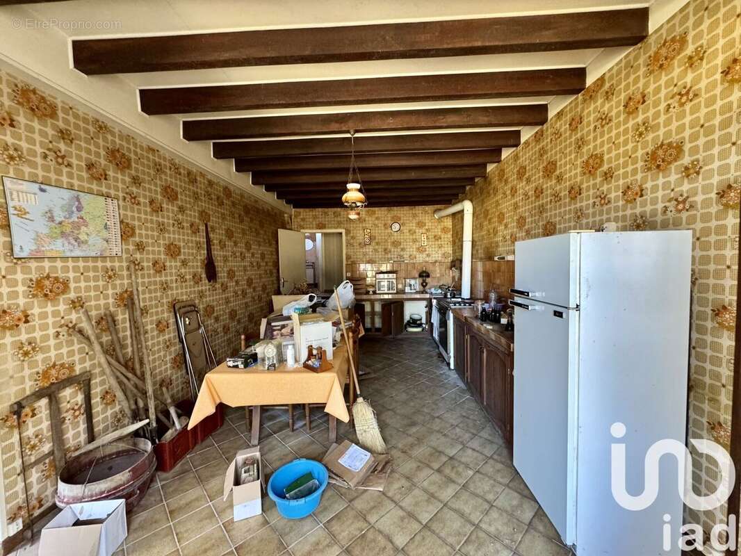 Maison 145 m² à Bessac  - photo 2