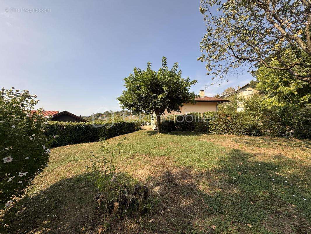 Maison 8 pièces 285 m² - photo 11
