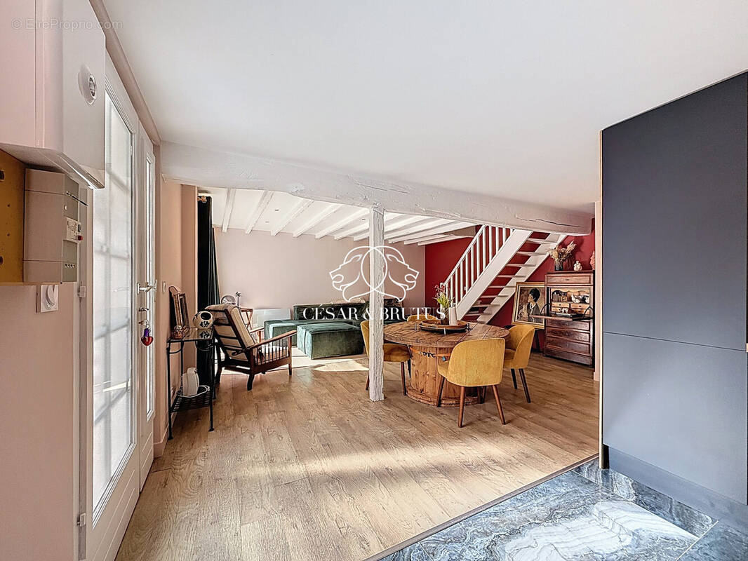 Photo Maison à Roanne au prix de 192 000€