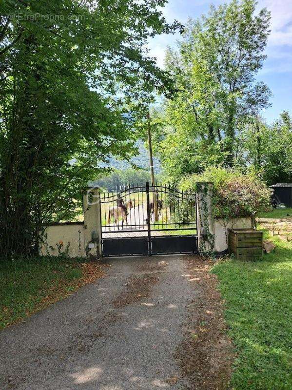 Maison à VAULNAVEYS-LE-BAS