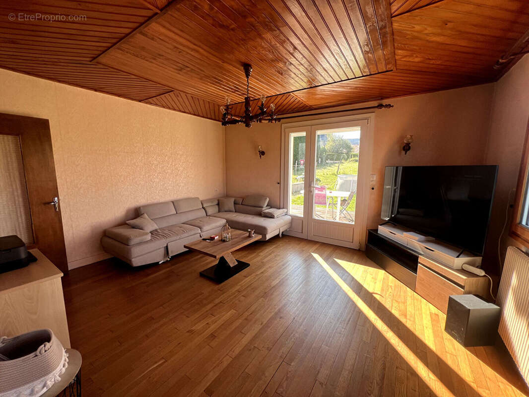 Maison OUHANS 6 pièces 220 m2 - photo 3