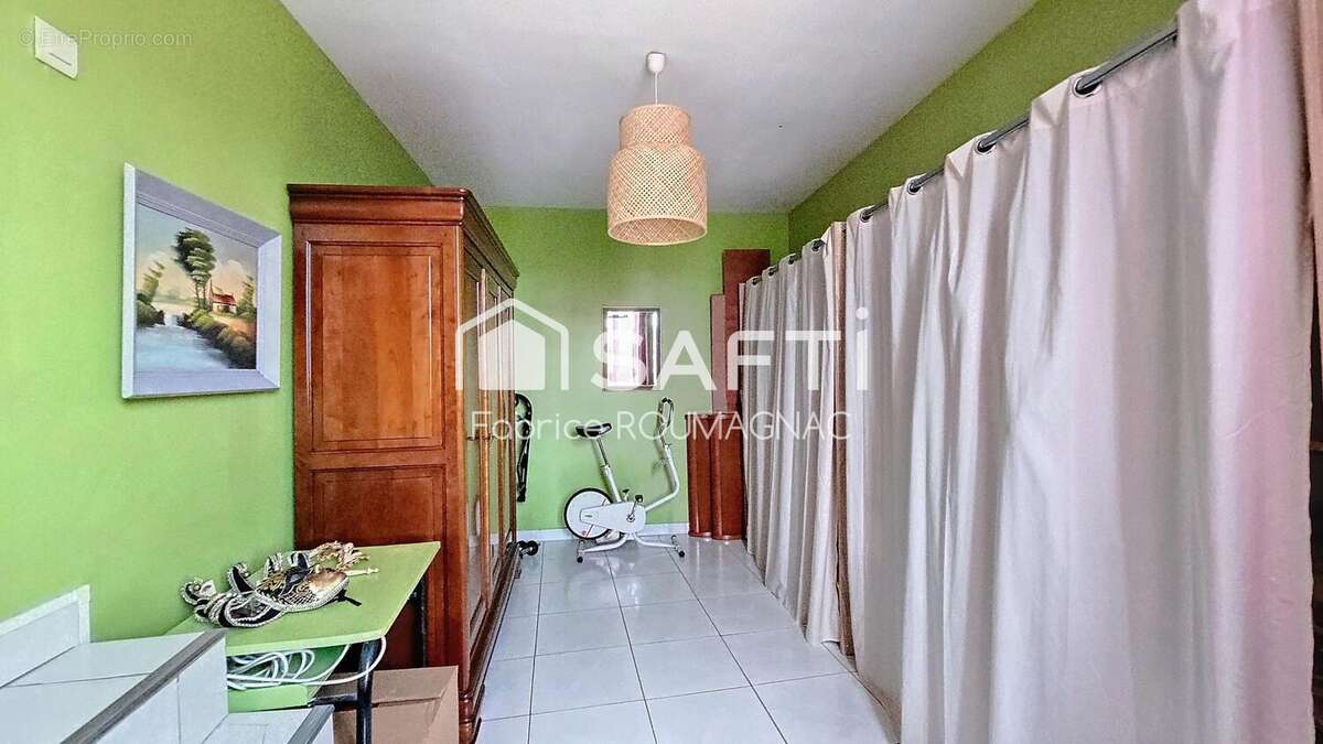 Photo 8 - Maison à CRUZY