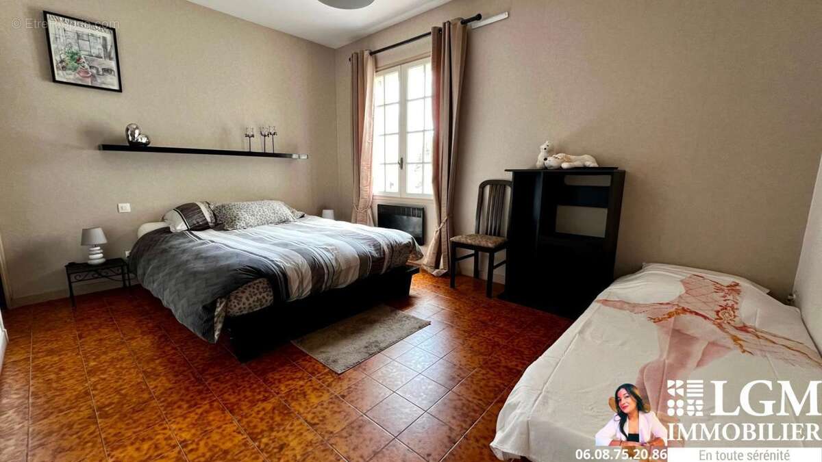 Charleval – Demeure provençale de caractère de 230 m² avec piscine et jardin arboré - photo 10