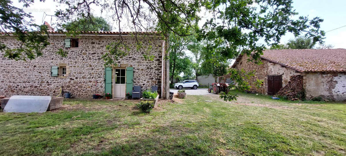 Maison à ABZAC
