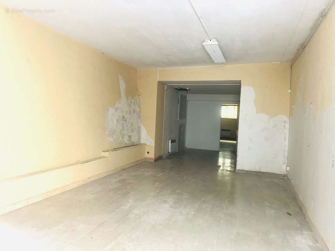 Commerce à HERICOURT