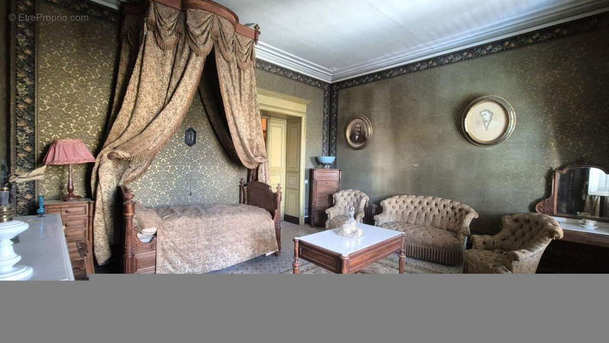 Maison à OLONZAC