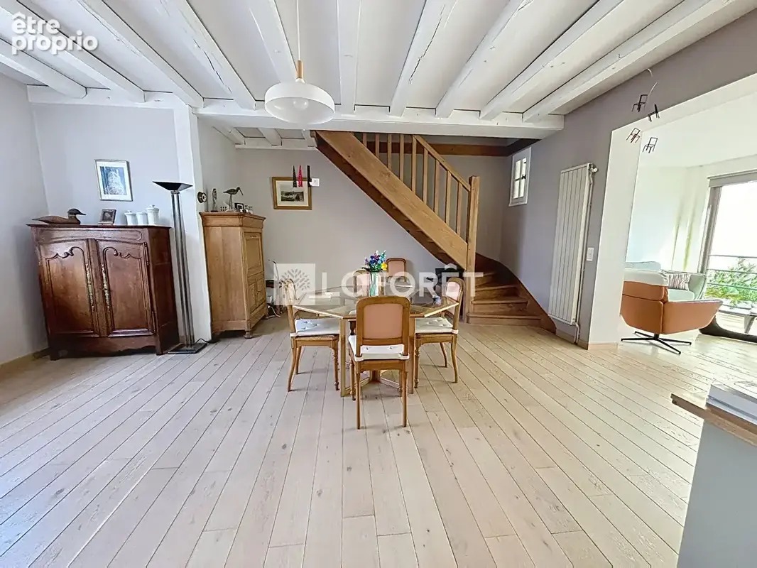 Maison 5 pièces - 137.59 m² - VILLEJUIF - photo 4
