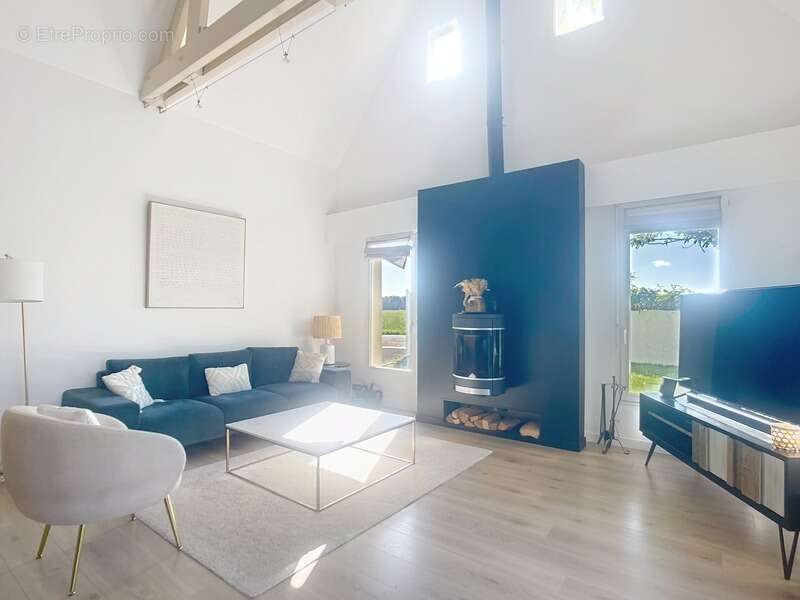 Monts – Maison familiale 4 chambres  avec piscine – Vente Interactive à partir de 349 999 €* - photo 3