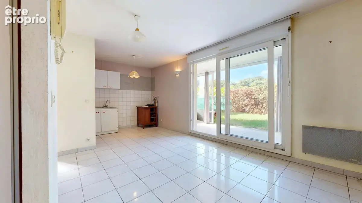 Appartement 1 pièce 29 m² à vendre à Livry-Gargan (93190) - photo 2