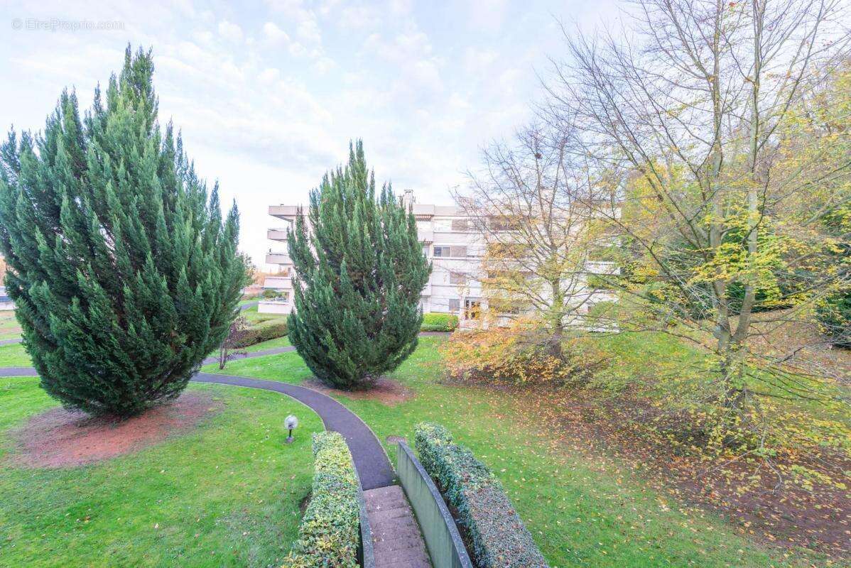 Appartement à BOUGIVAL