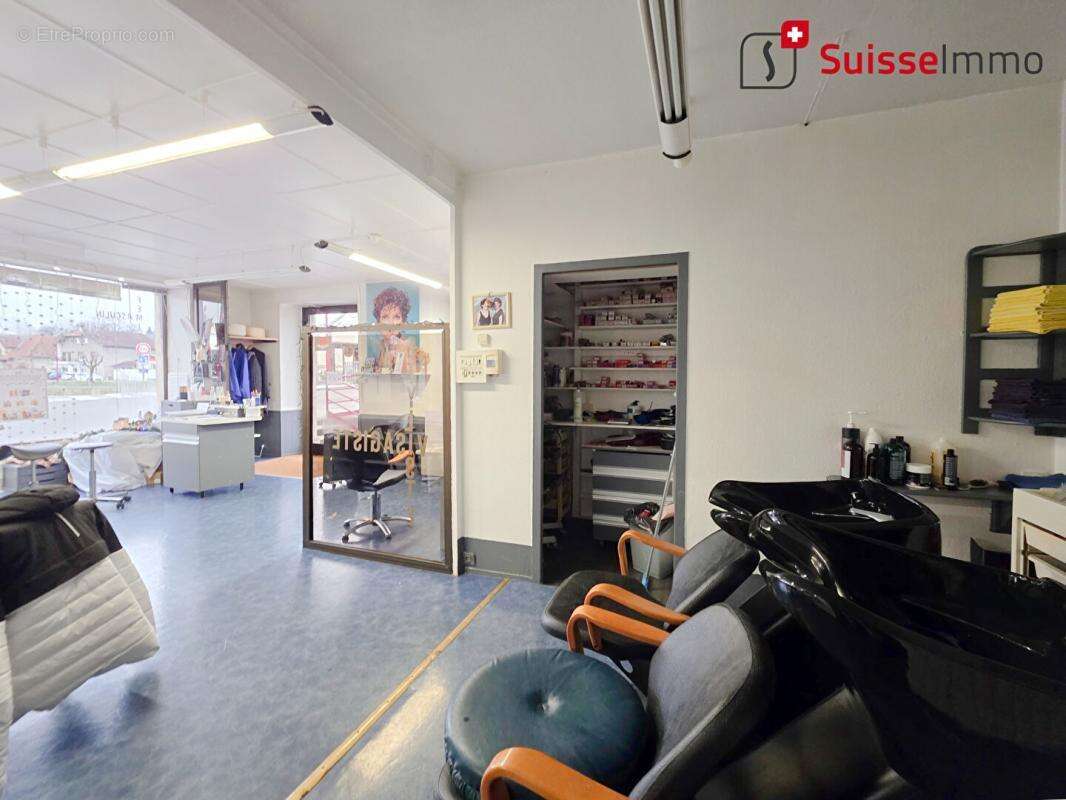 Commerce à L'ISLE-SUR-LE-DOUBS