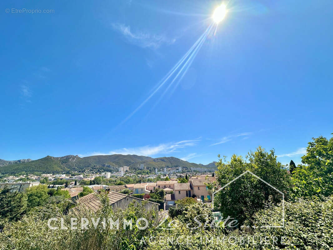 Maison à MARSEILLE-11E