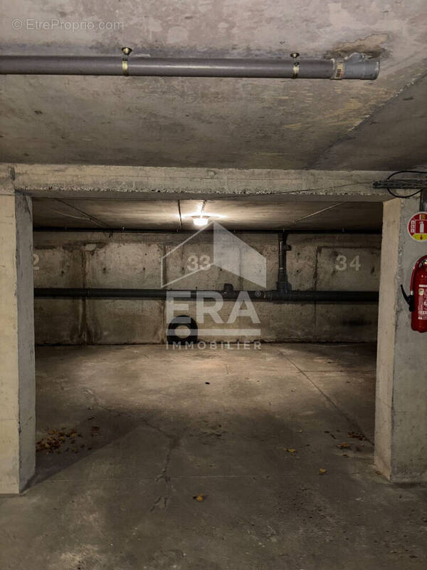 Autre à GIF-SUR-YVETTE