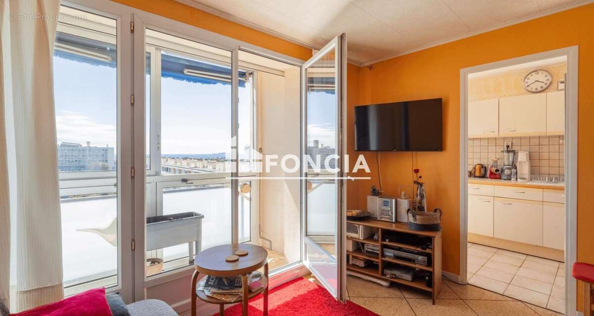Appartement à MARSEILLE-9E