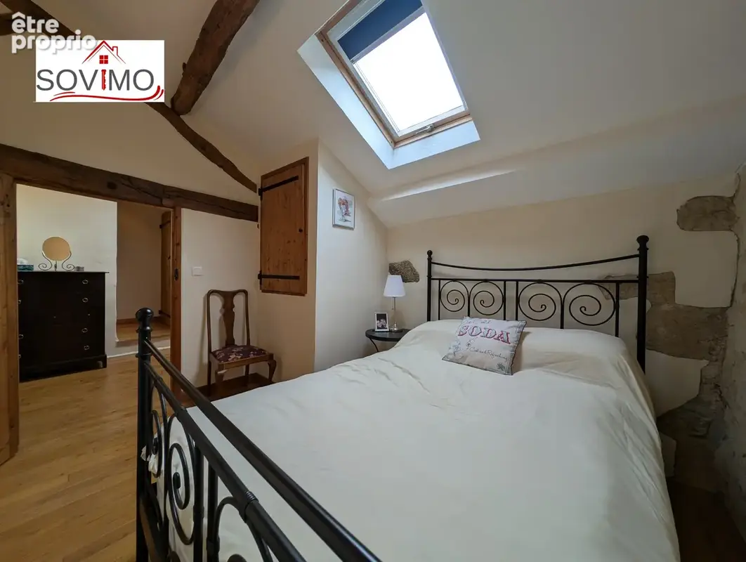 Charme & confort : maison avec jardin séparé et authentique four à pain - photo 11