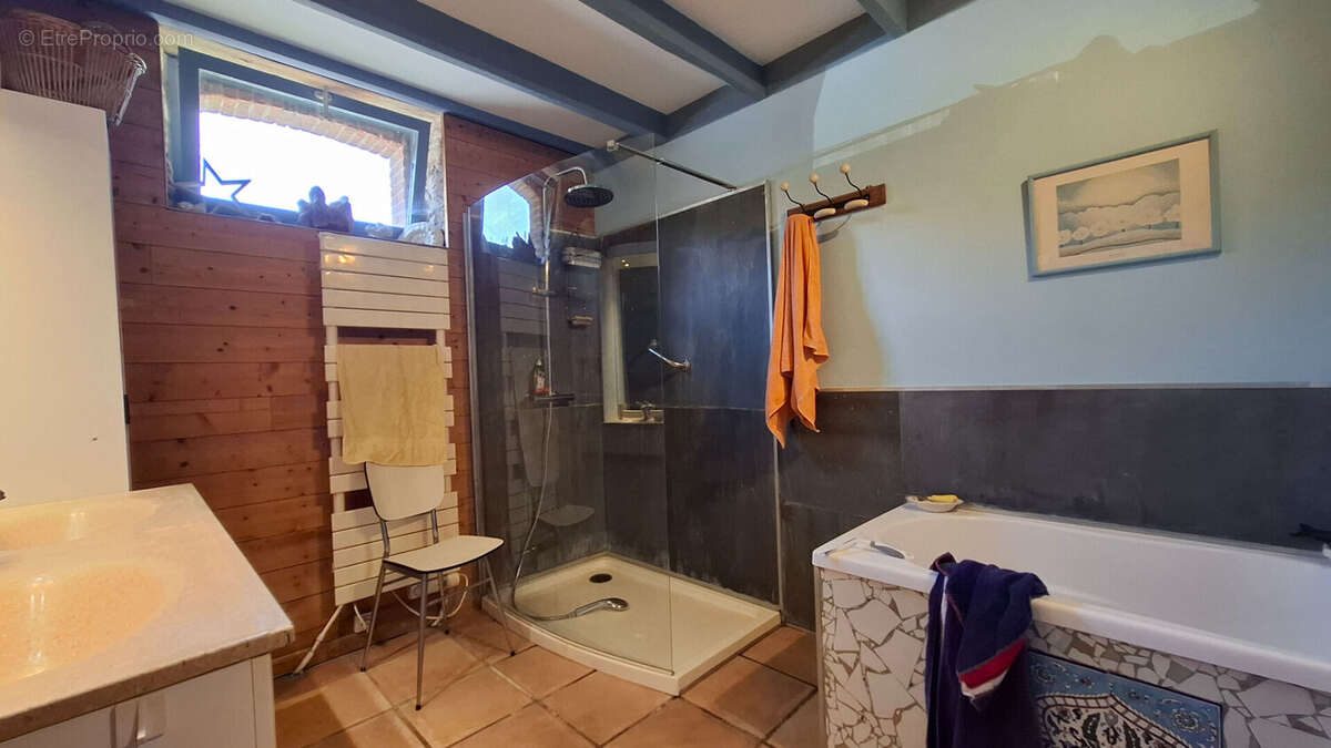 Maison 150 m² à Vue  - photo 8
