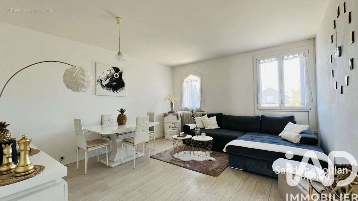 Photo 2 - Appartement à NOZAY