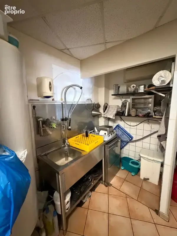 Local commercial avec extraction - Secteur Clinique des émailleurs LIMOGES OUEST - photo 7