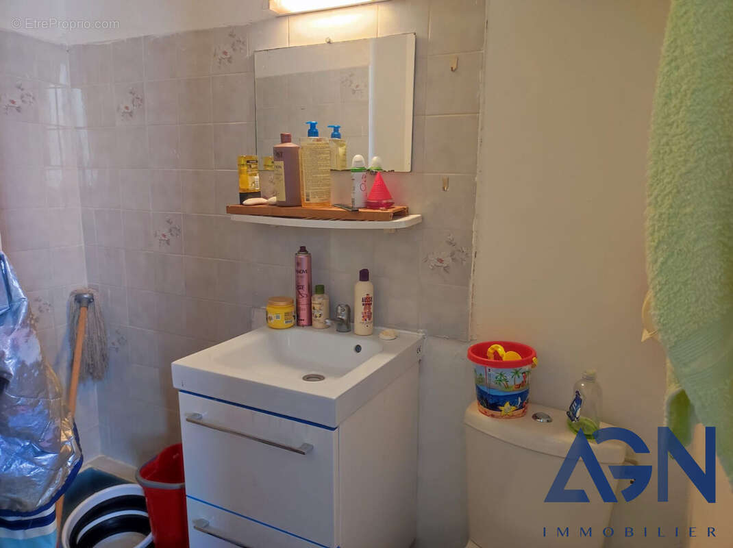 Appartement 25 m² à Agde  - photo 8