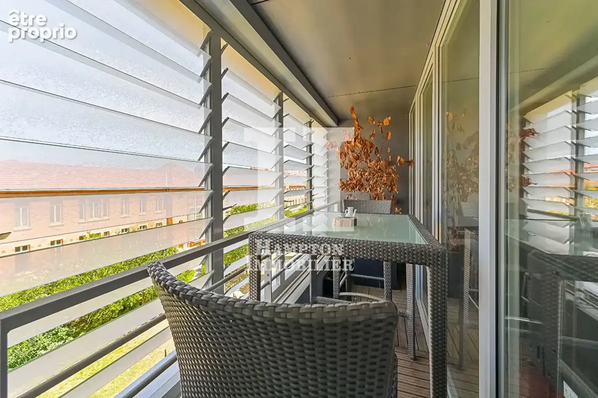 Métro Porte de Vanves / Rue Huguette Schwartz. Magnifique 2/3 pièces 63.58 M² avec une loggia de 3,51M² - photo 2