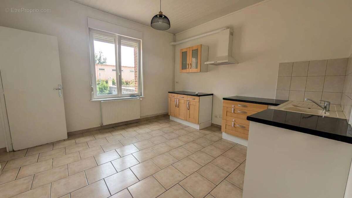 Maison Semi individuelle 3 chambres et jardin - photo 3