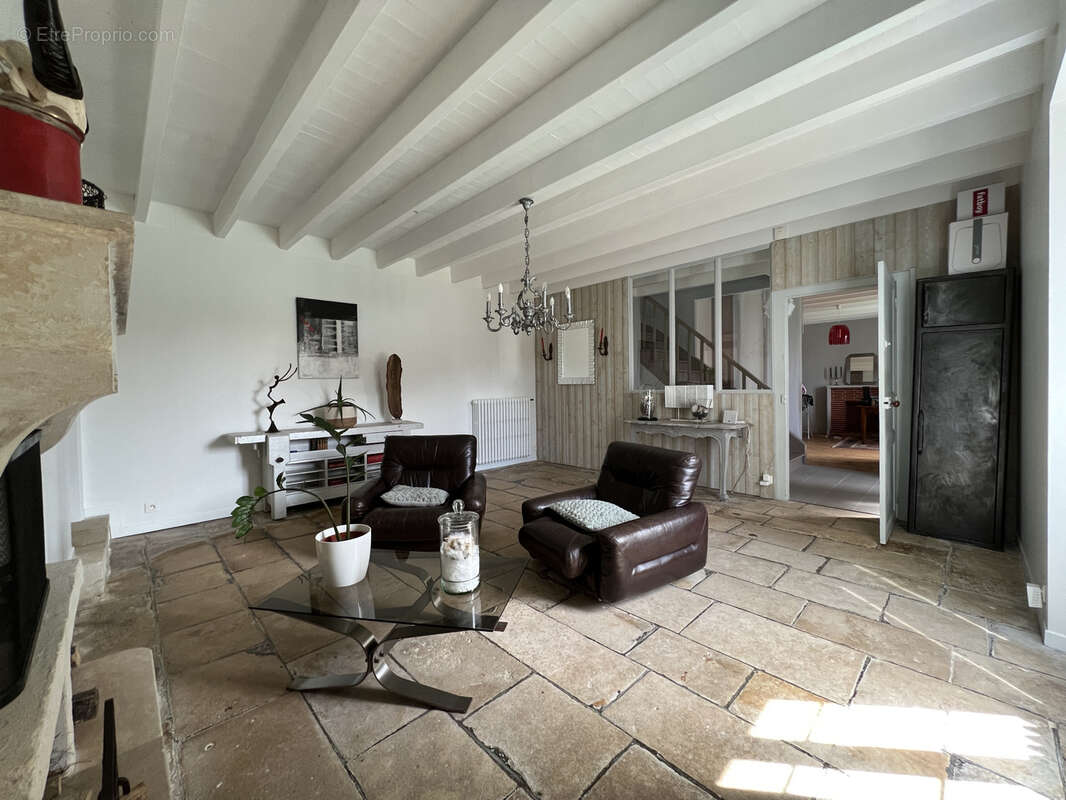 Maison à ECHIRE