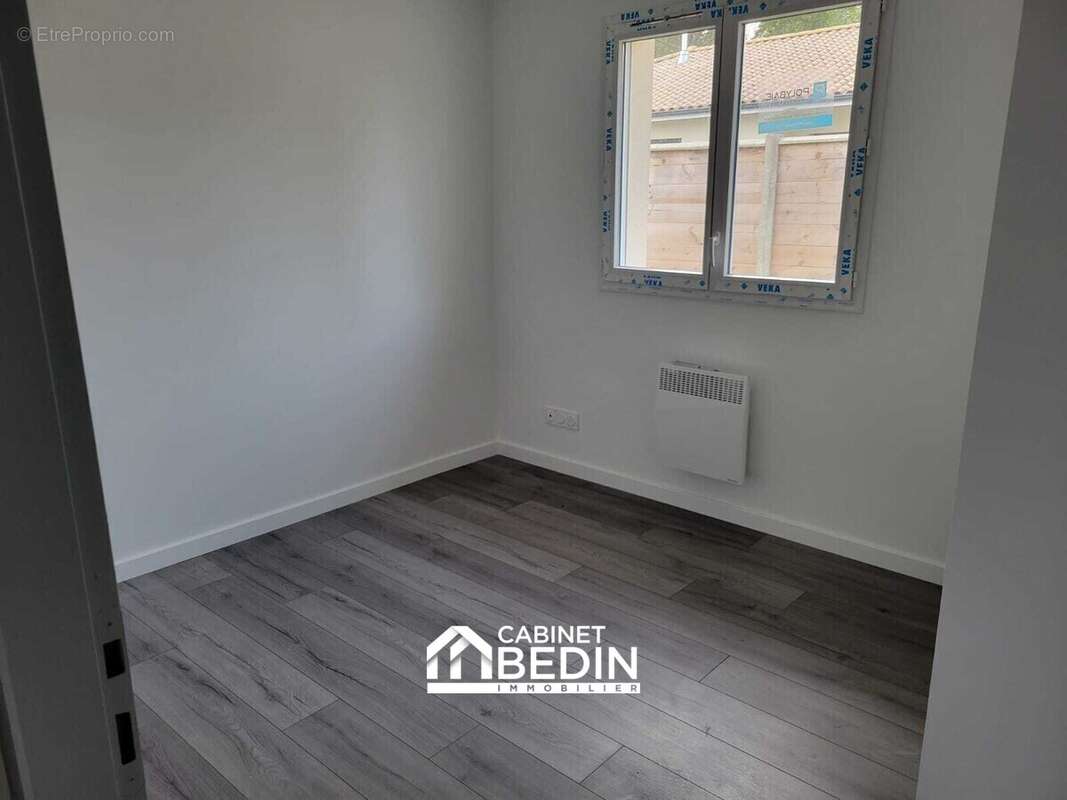Maison à BELIN-BELIET