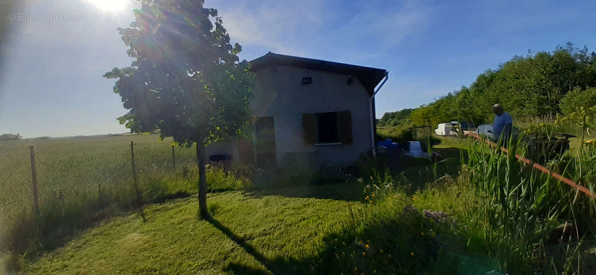 Joli étang vidangeable 1ha - photo 3