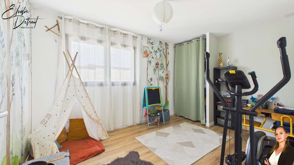 Maison 191 m² à La Bazoge  - photo 17