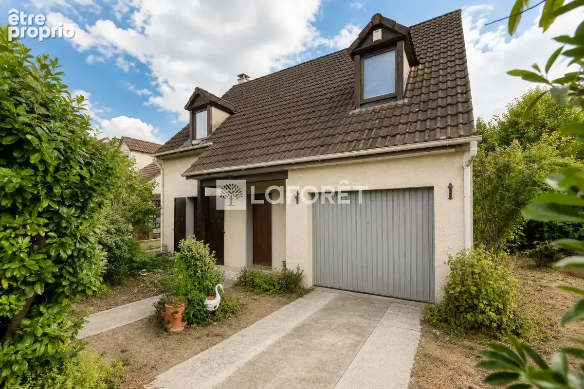 Maison à PONTAULT-COMBAULT
