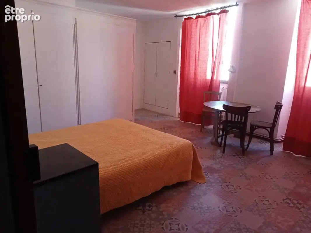 Maison ancienne refaite à neuf, 3 appartements / 1 studio, terrasse et jardin ! - photo 17