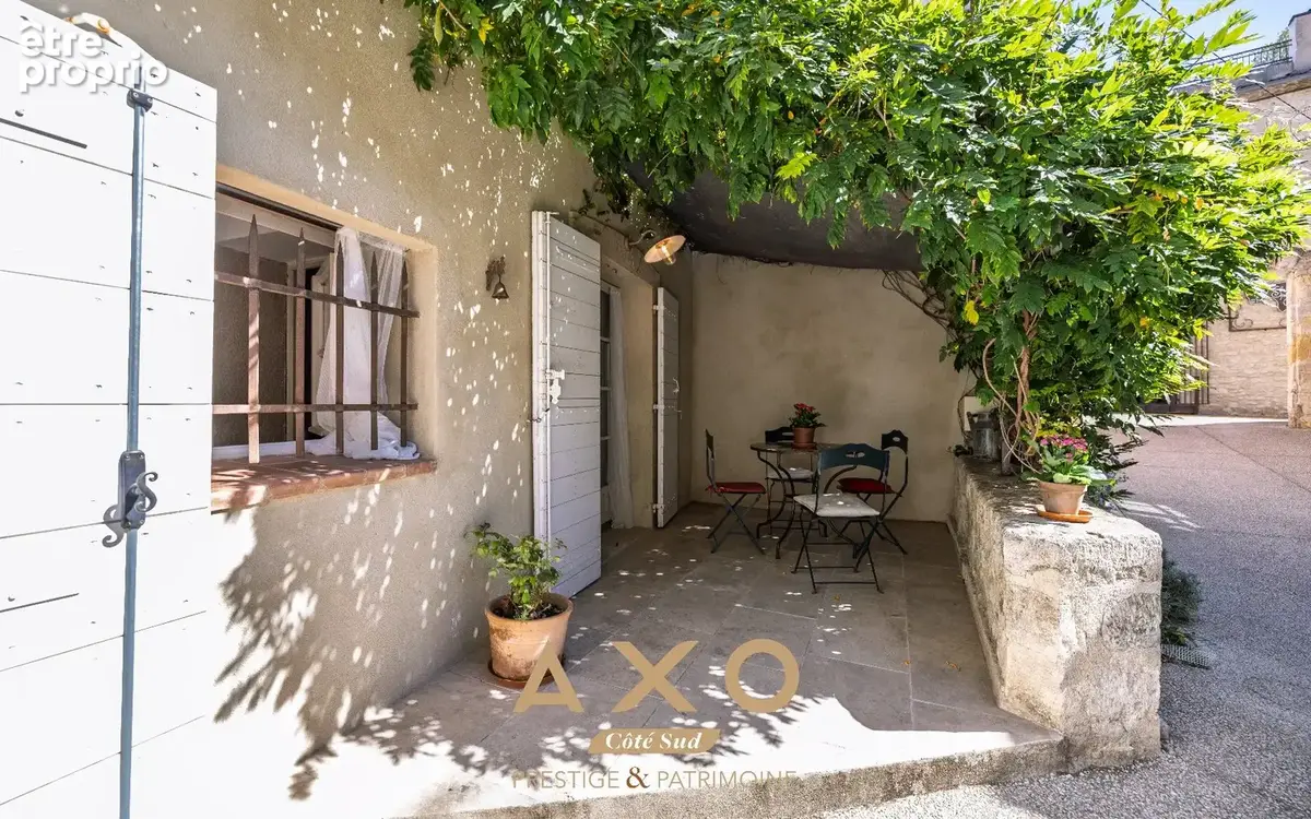 Mallemort - maison de village - 220 m2 - atelier - atelier d artiste - grenier - abri voiture - terrasse - 510 000 - photo 2