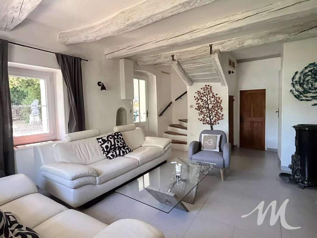 Maison à BARJOLS