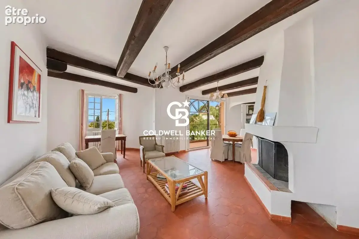 Villa de caractère avec vue mer et piscine, Domaine de La Californie - 83320 Carqueiranne - photo 6