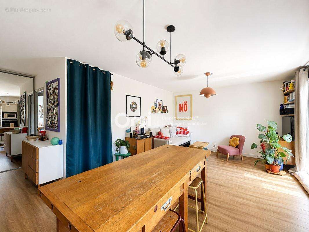 Appartement à GRIGNON