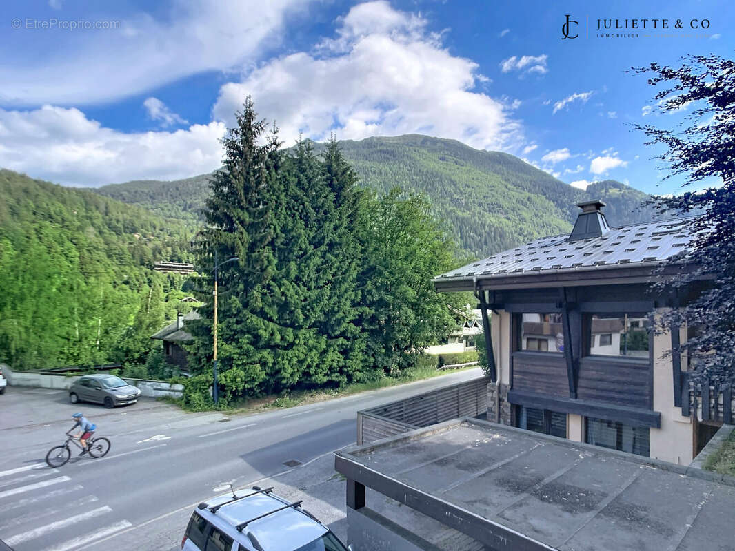 vue depuis balcon - Appartement à LES HOUCHES