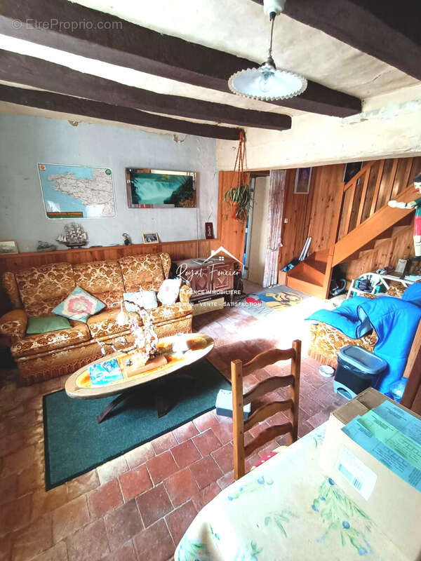 Séjour - Maison à LES ORMES