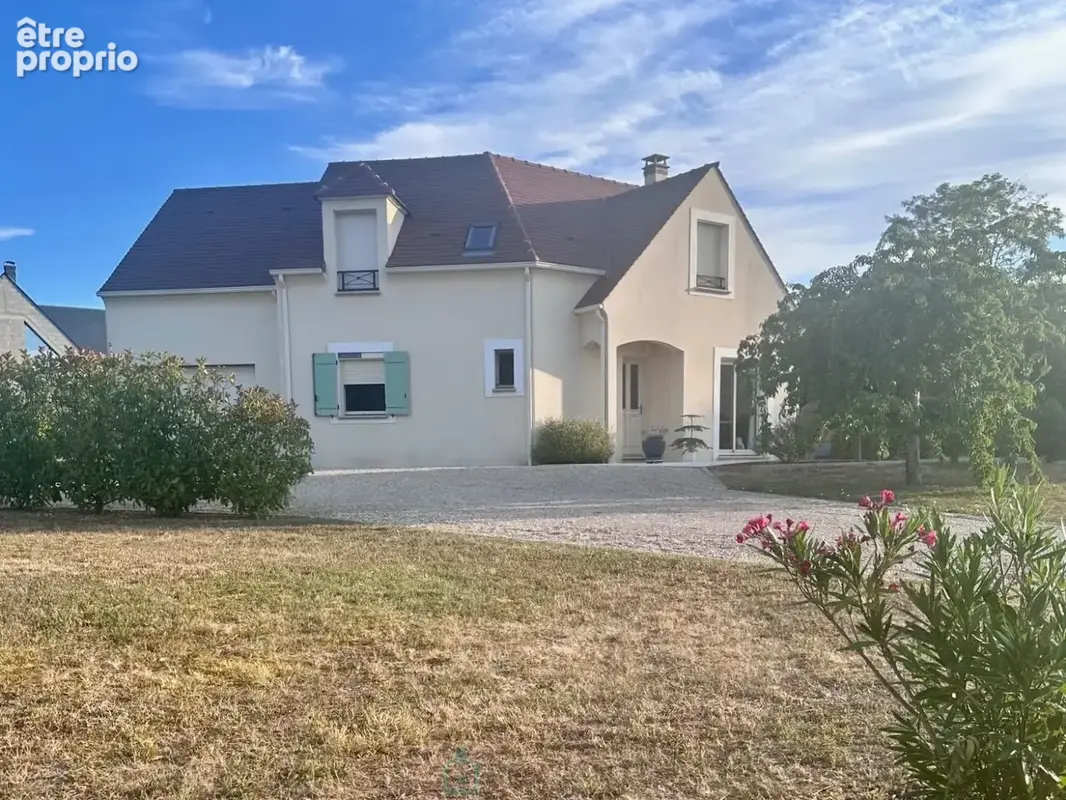 Maison à MOUSSEAUX-SUR-SEINE