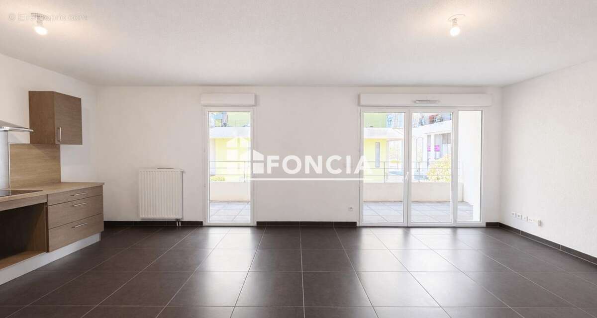 Appartement à JUVIGNAC