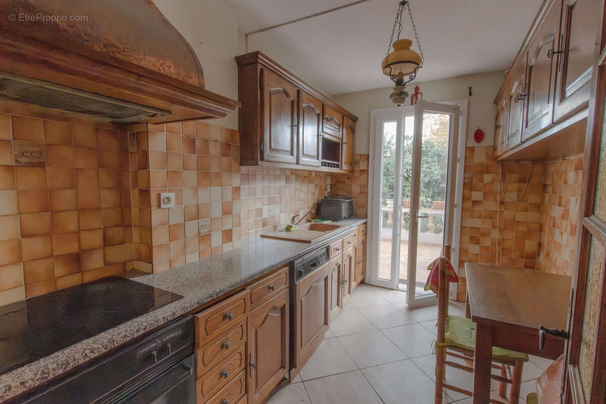 Maison à PUGET-SUR-ARGENS