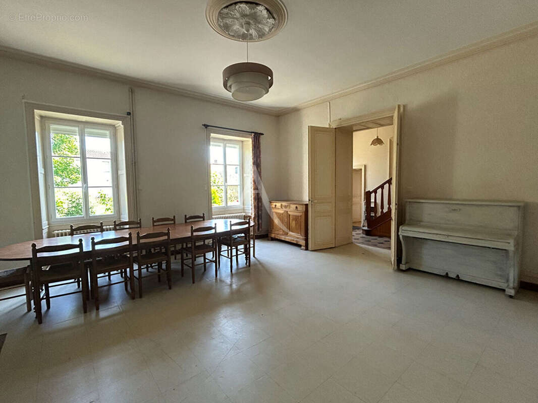Appartement à CHAILLE-LES-MARAIS