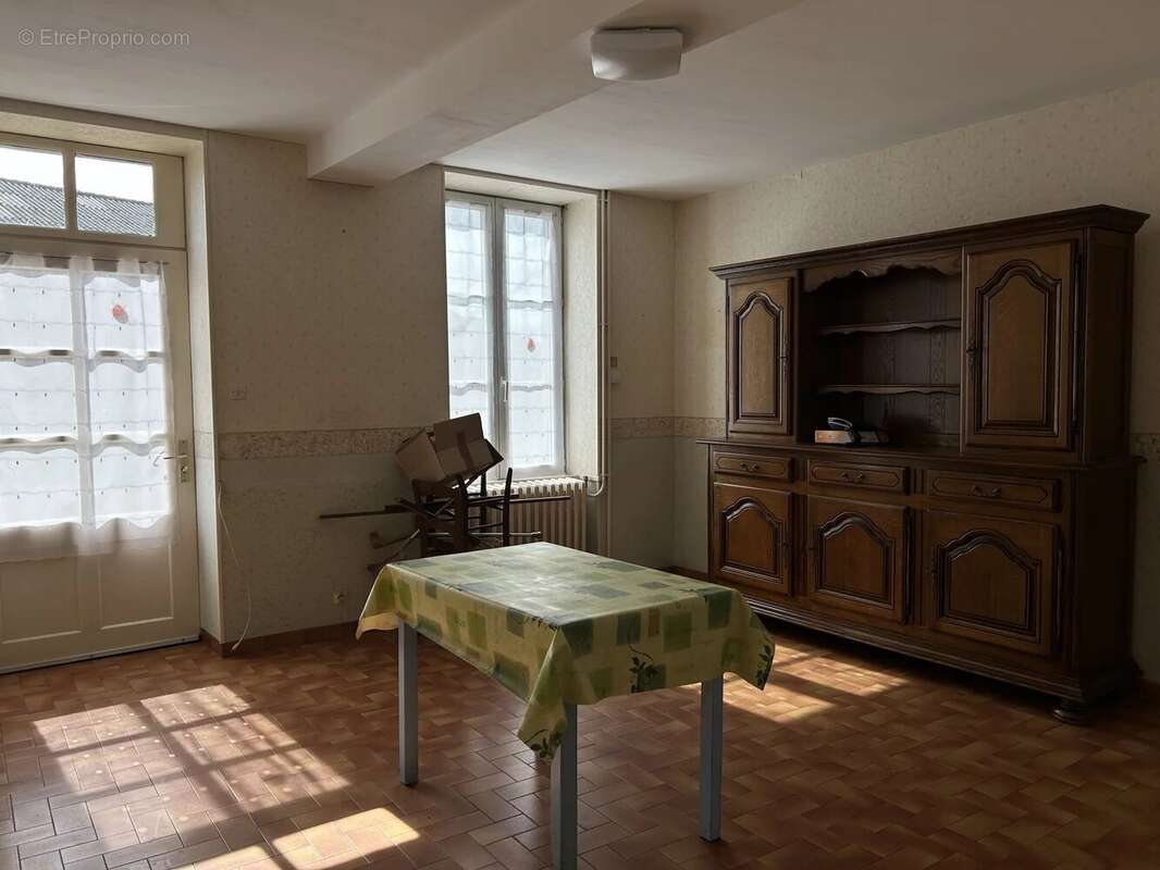 Maison à LAGEON