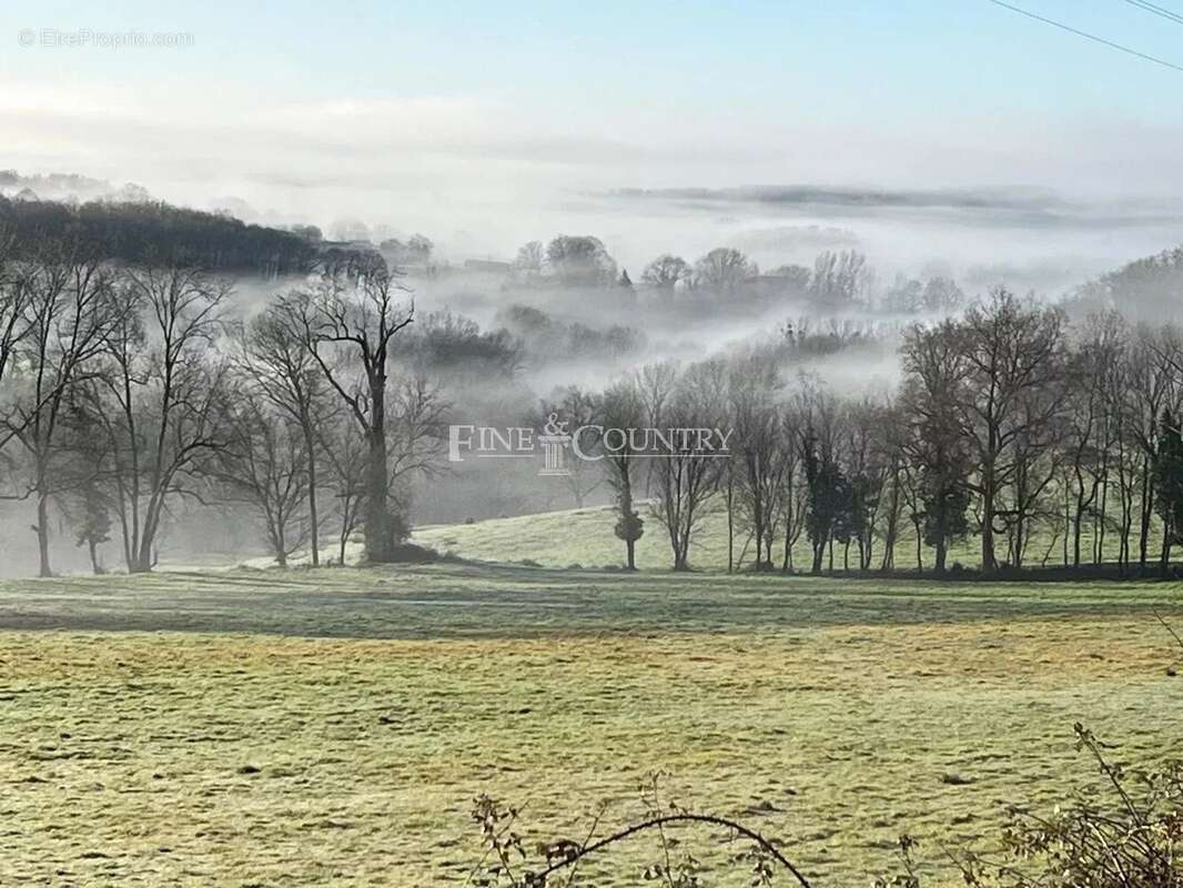 Maison à MAZEROLLES
