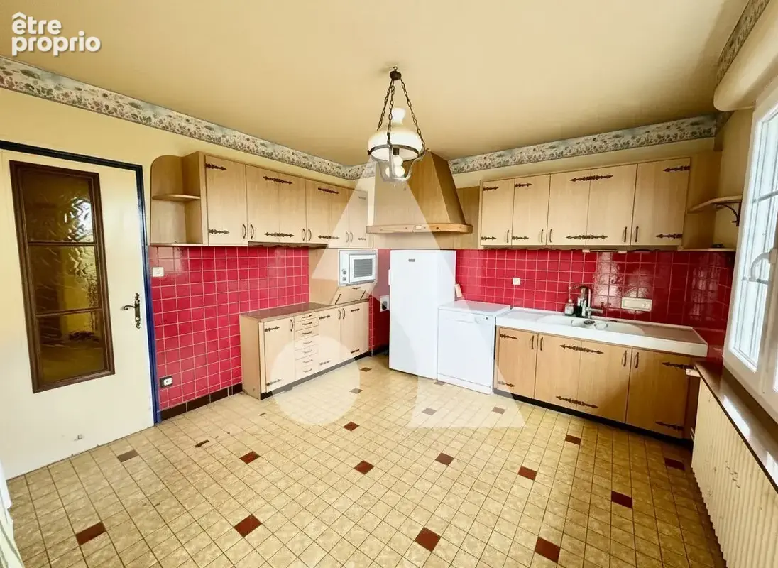 Maison Neufchateau 7 pièce(s) 180 m2 - photo 6