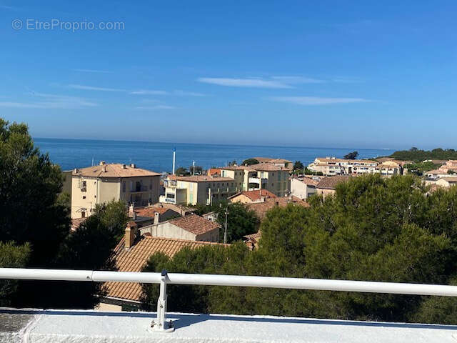 Appartement à SAUSSET-LES-PINS