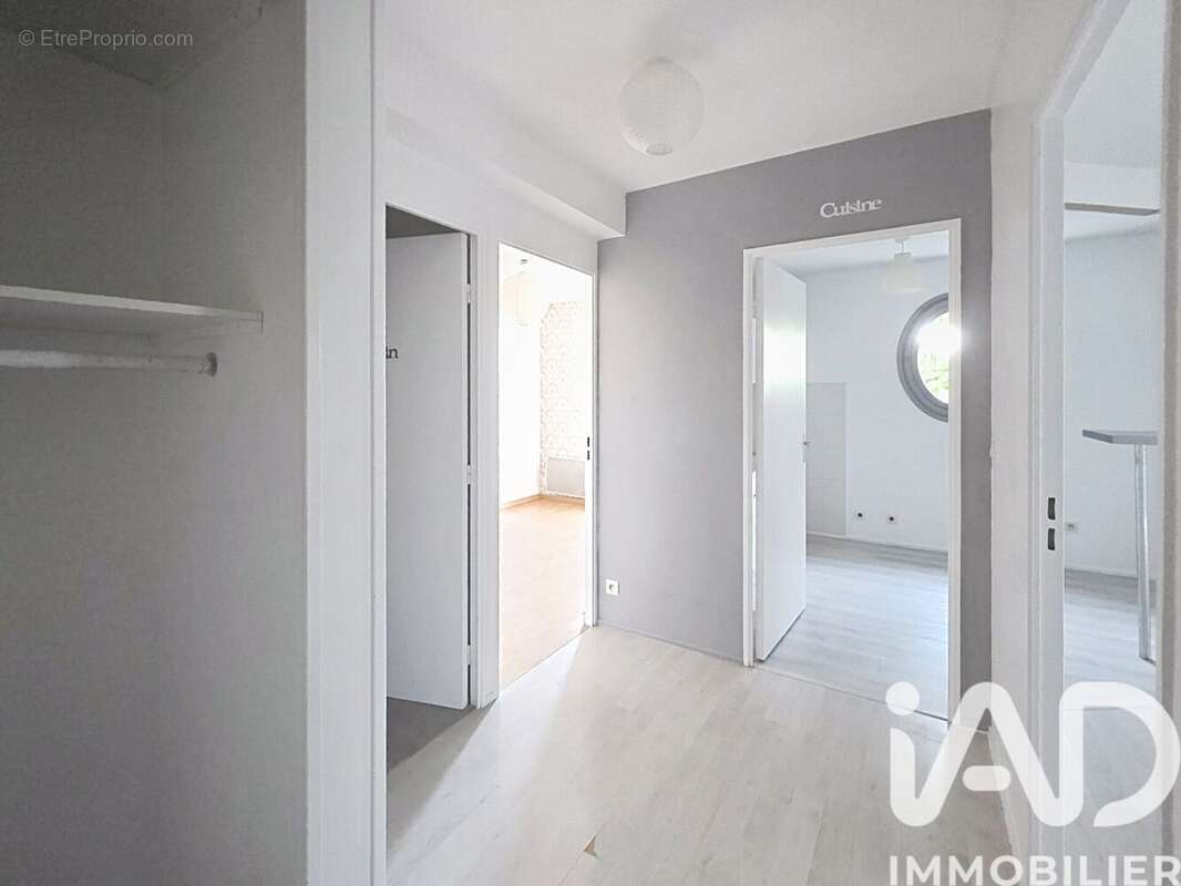 Photo 6 - Appartement à CRECY-LA-CHAPELLE