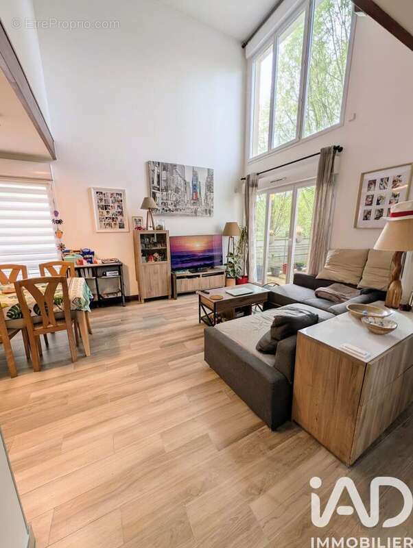 Photo 2 - Appartement à EZANVILLE