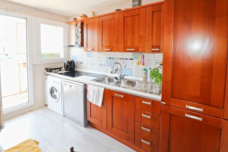 Appartement à FONTAINE