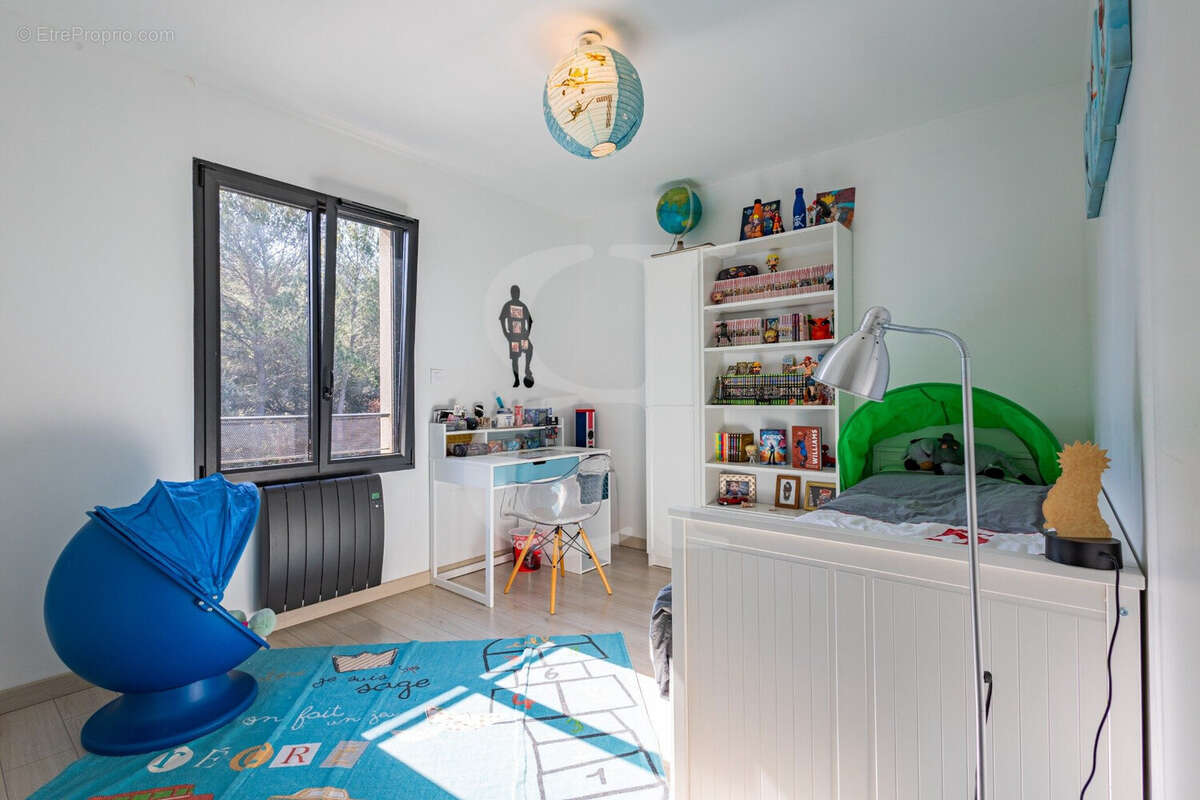 Maison à PERNES-LES-FONTAINES